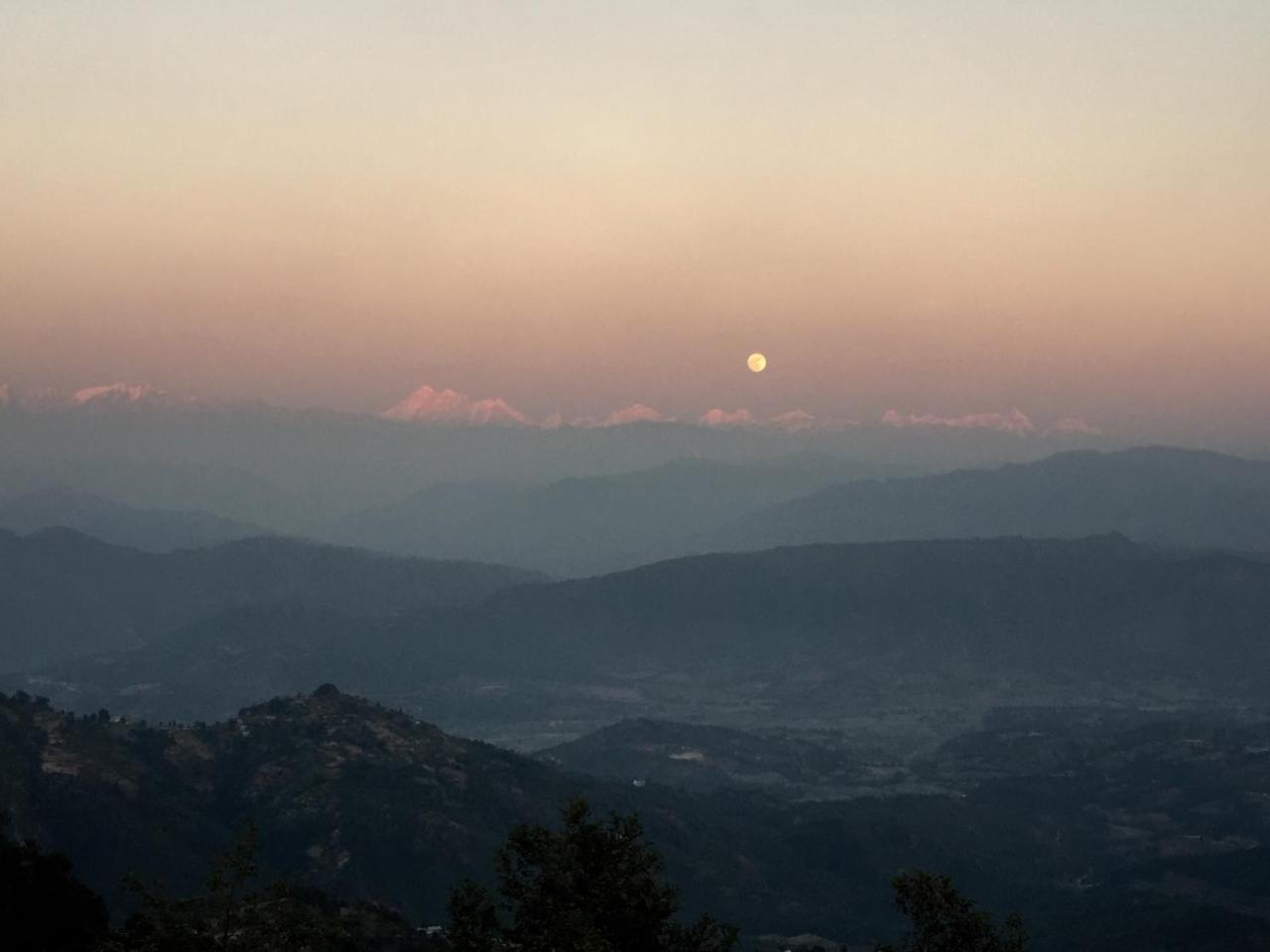 Panorama Resort And Spa Dhulikhel Exterior foto